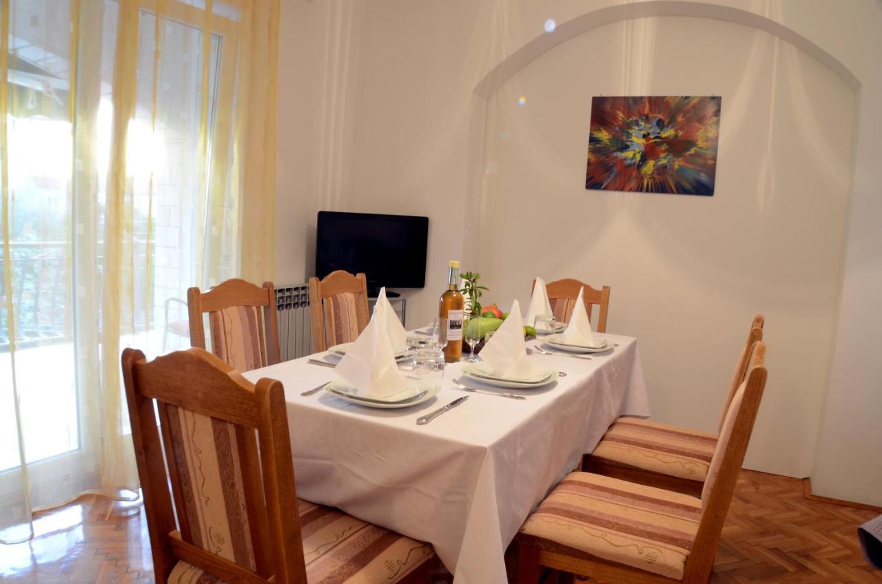 Dvosoban apartman u centru grada Biograd Na Moru Exterior foto