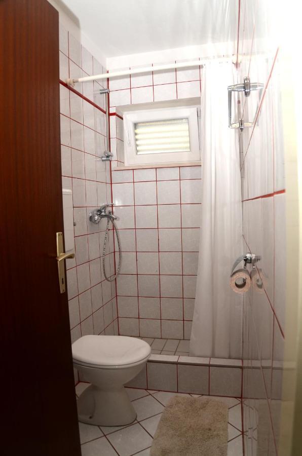 Dvosoban apartman u centru grada Biograd Na Moru Exterior foto